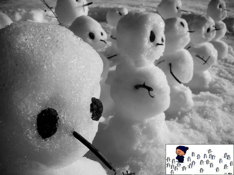 Calvin-and-Hobbes-esque-Tiny-litle-snowman-army
